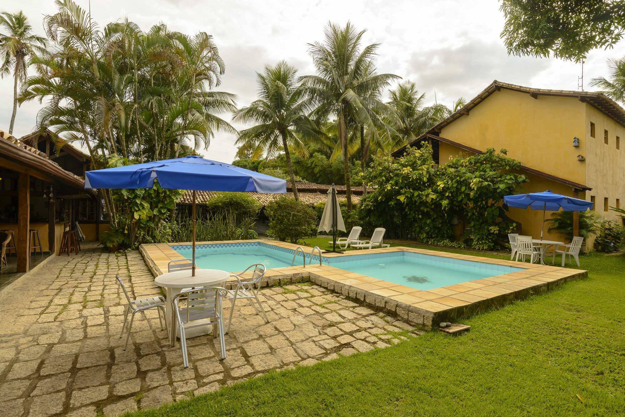 Velinn Caravela Pousada Ilhabela Esterno foto